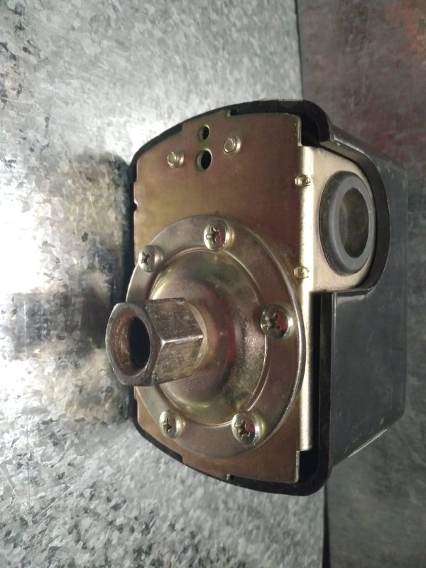 Interruptor de Presión de 40 A 60 - Imagen 2